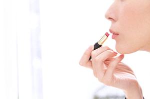 梅田でおすすめの美容皮膚科を徹底比較！肌トラブル解決と若返り施術の全貌