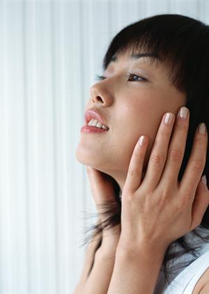 心斎橋で人気の美容整形クリニックを徹底比較！料金や口コミから理想の施術先を見つけよう